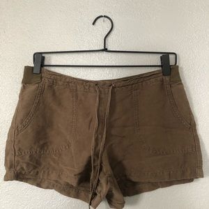 Brown shorts